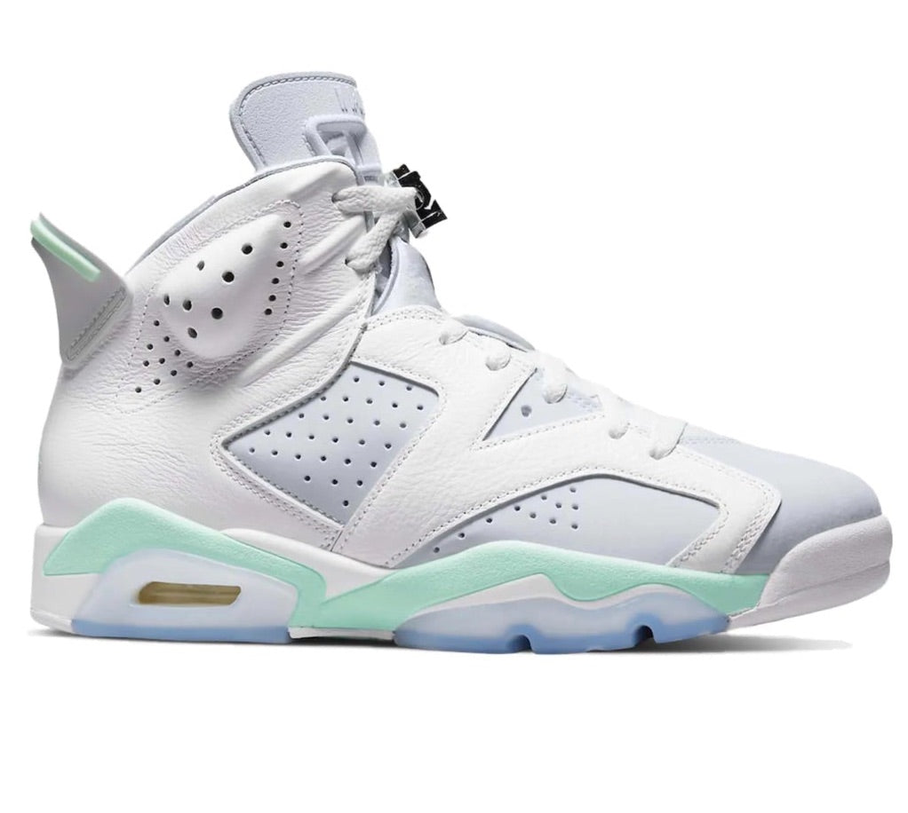 WMNS Jordan 6 Retro “Mint Foam”