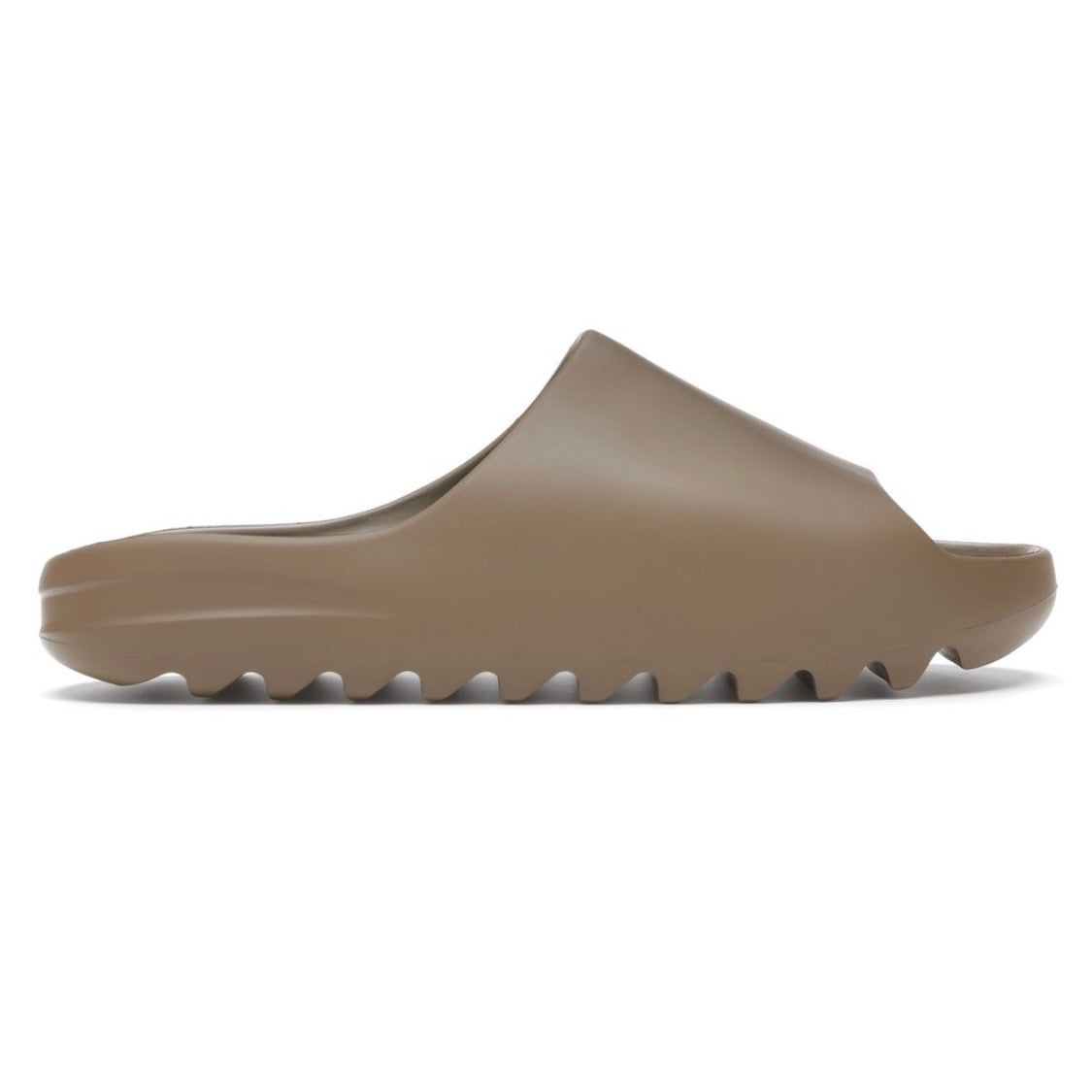 Yeezy Slide “Core”