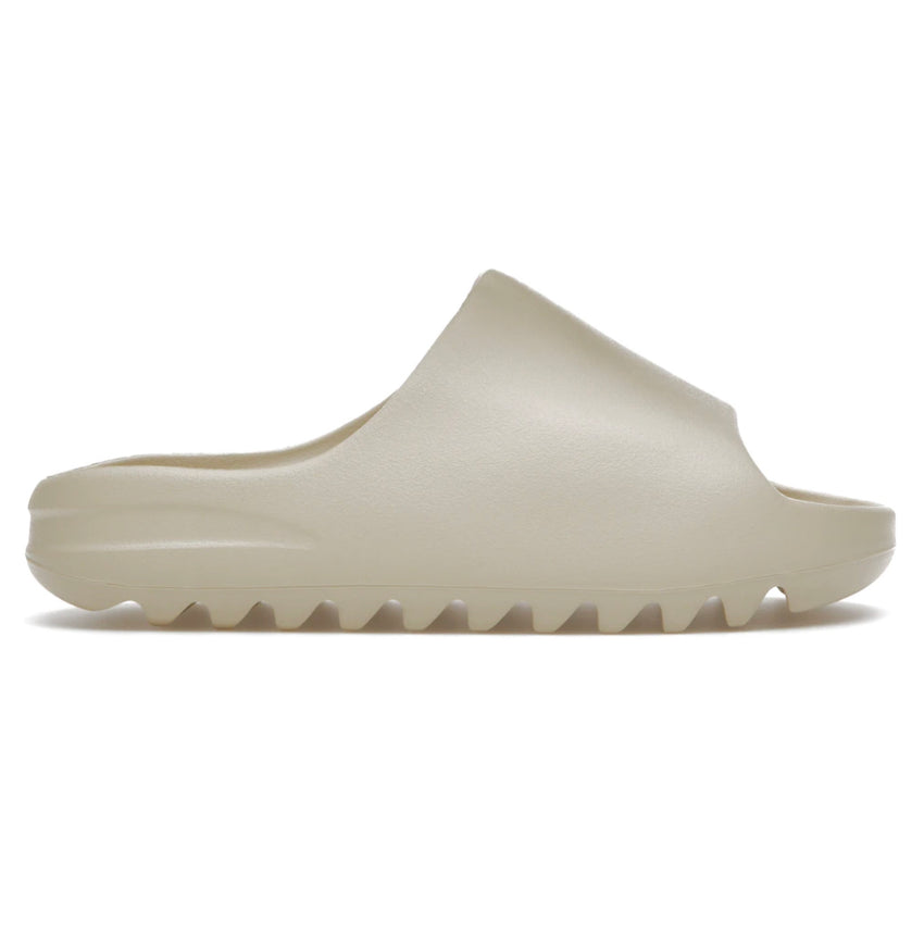 Yeezy Slide “Bone”